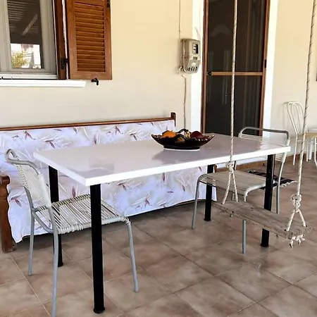 Feriehus Traditional House With Fresh Vegetables Garden *