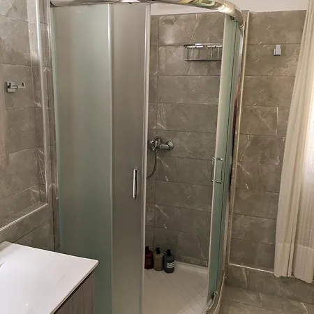 Feriehus Traditional House With Fresh Vegetables Garden Pigadhákia