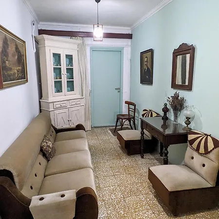 Feriehus Traditional House With Fresh Vegetables Garden *