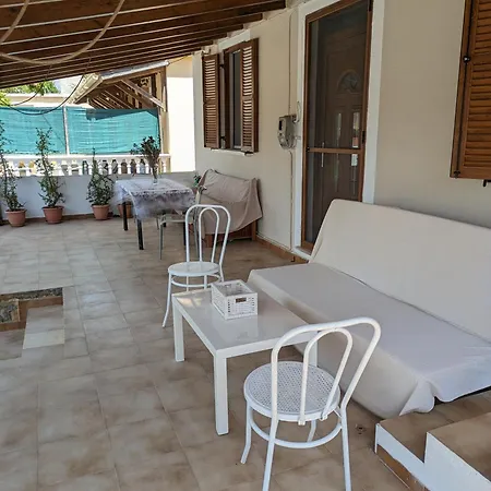 Feriehus Traditional House With Fresh Vegetables Garden *