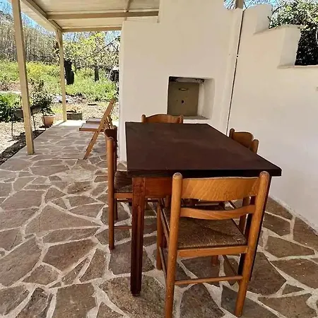 Ferienhaus Traditional House With Fresh Vegetables Garden *